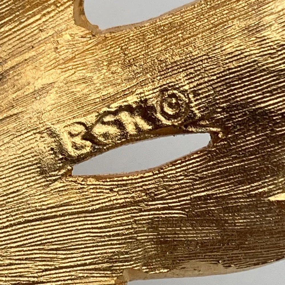 BSK Vintage Open Leaf Brooch Pin / Women Textured Mid Century Costume